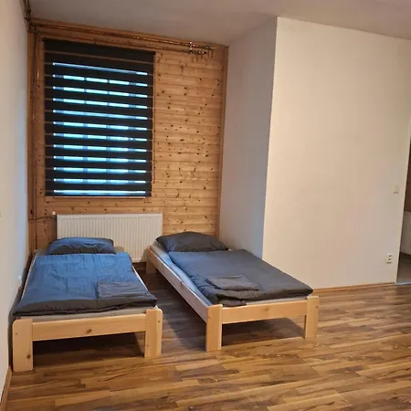 U Tomáška